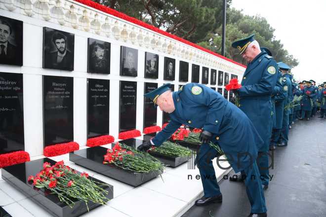 Азербайджанский народ чтит светлую память жертв трагедии 20 Января Азербайджан Баку 20 января 2023
